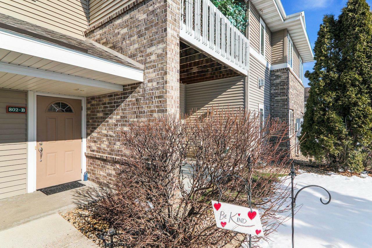 Property Photo:  802 Herndon Dr B  WI 53718 