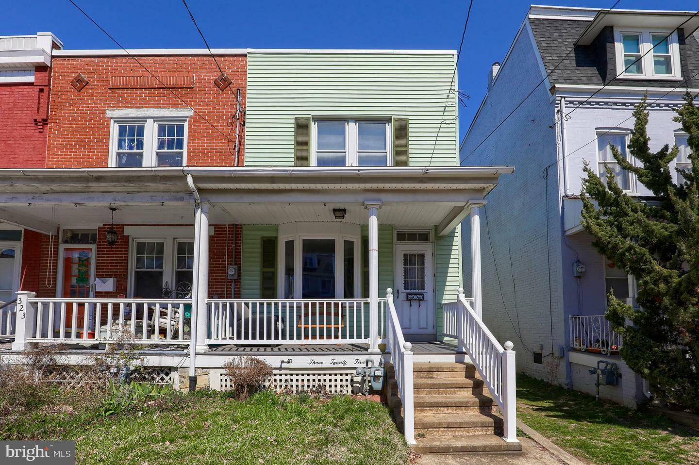 Property Photo:  325 E Ross Street  PA 17602 