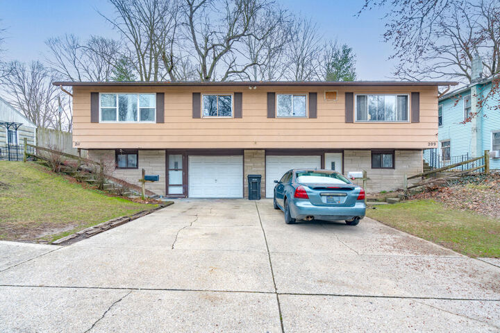 209 5th Avenue  Three Rivers MI 49093 photo
