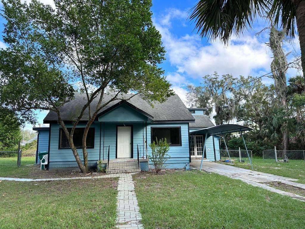 Property Photo:  711 S Palmetto Avenue  FL 32720 