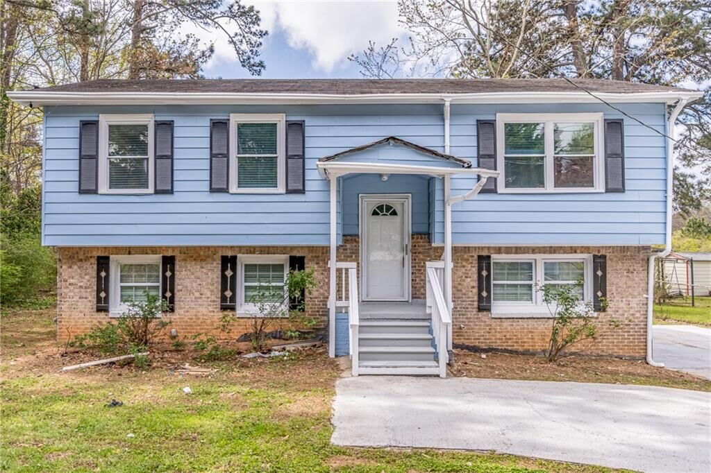 Property Photo:  2165 Rex Road  GA 30260 