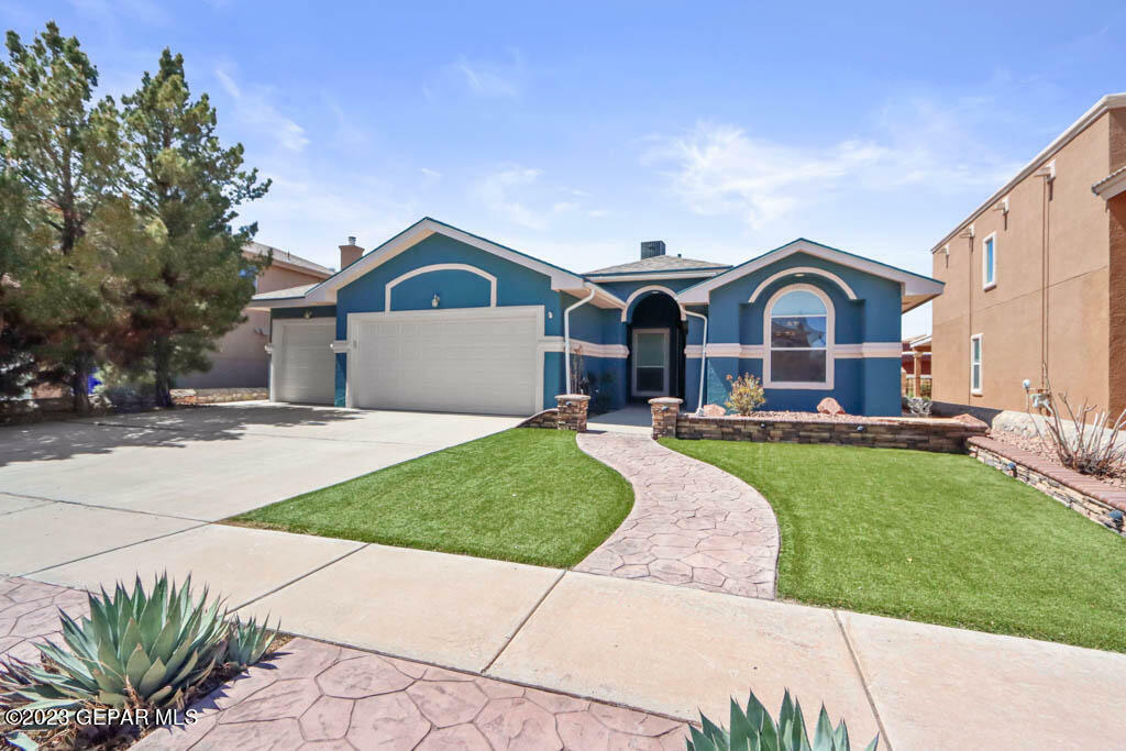 Property Photo:  3041 Tierra Agave Drive  TX 79938 