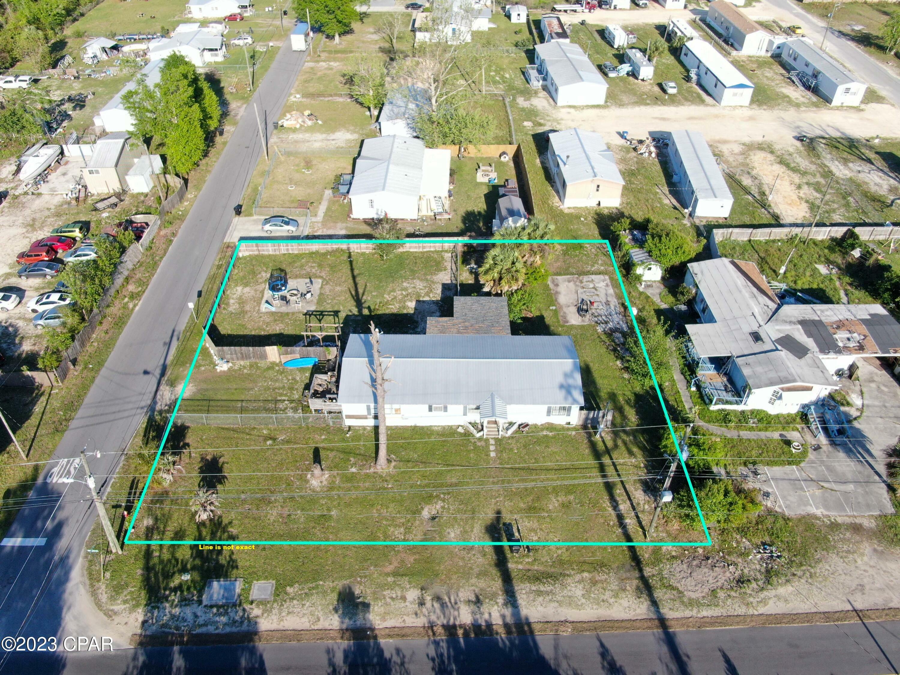 Property Photo: 1120 Bob Little Road FL 32404