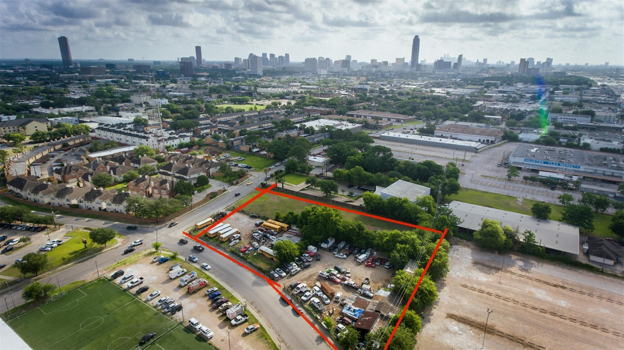Property Photo: 6220&Amp6223 Skyline Drive TX 77057