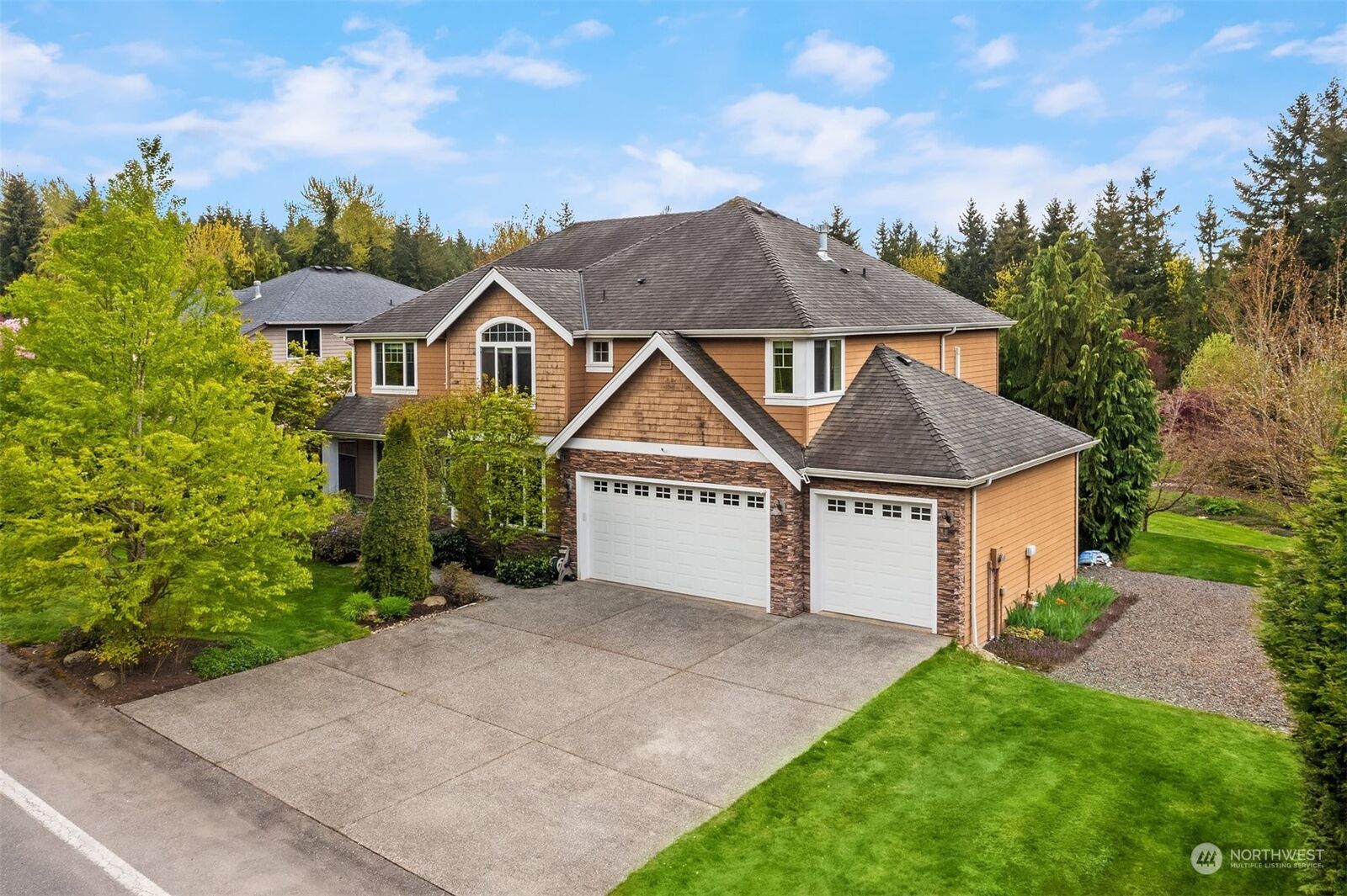 Property Photo: 17202 125th Street SE WA 98290