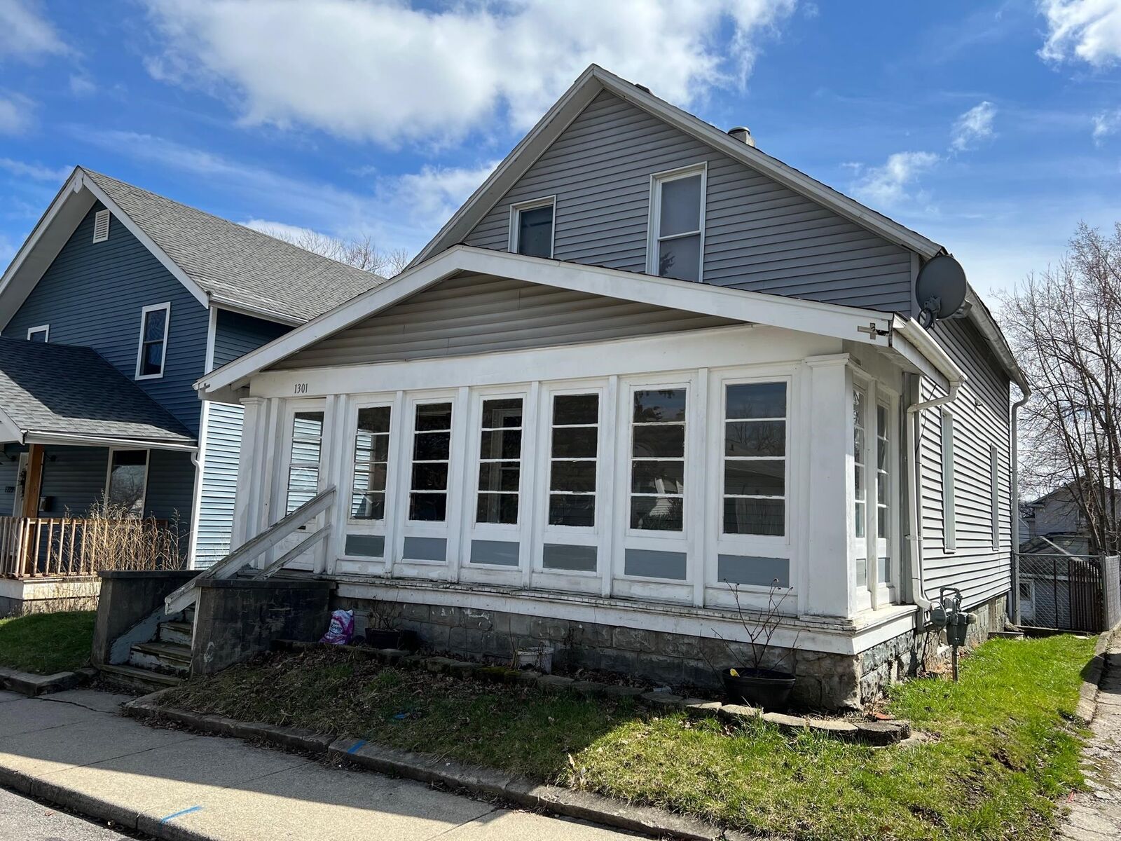 Property Photo:  1301 3rd Street  IN 46808-2665 