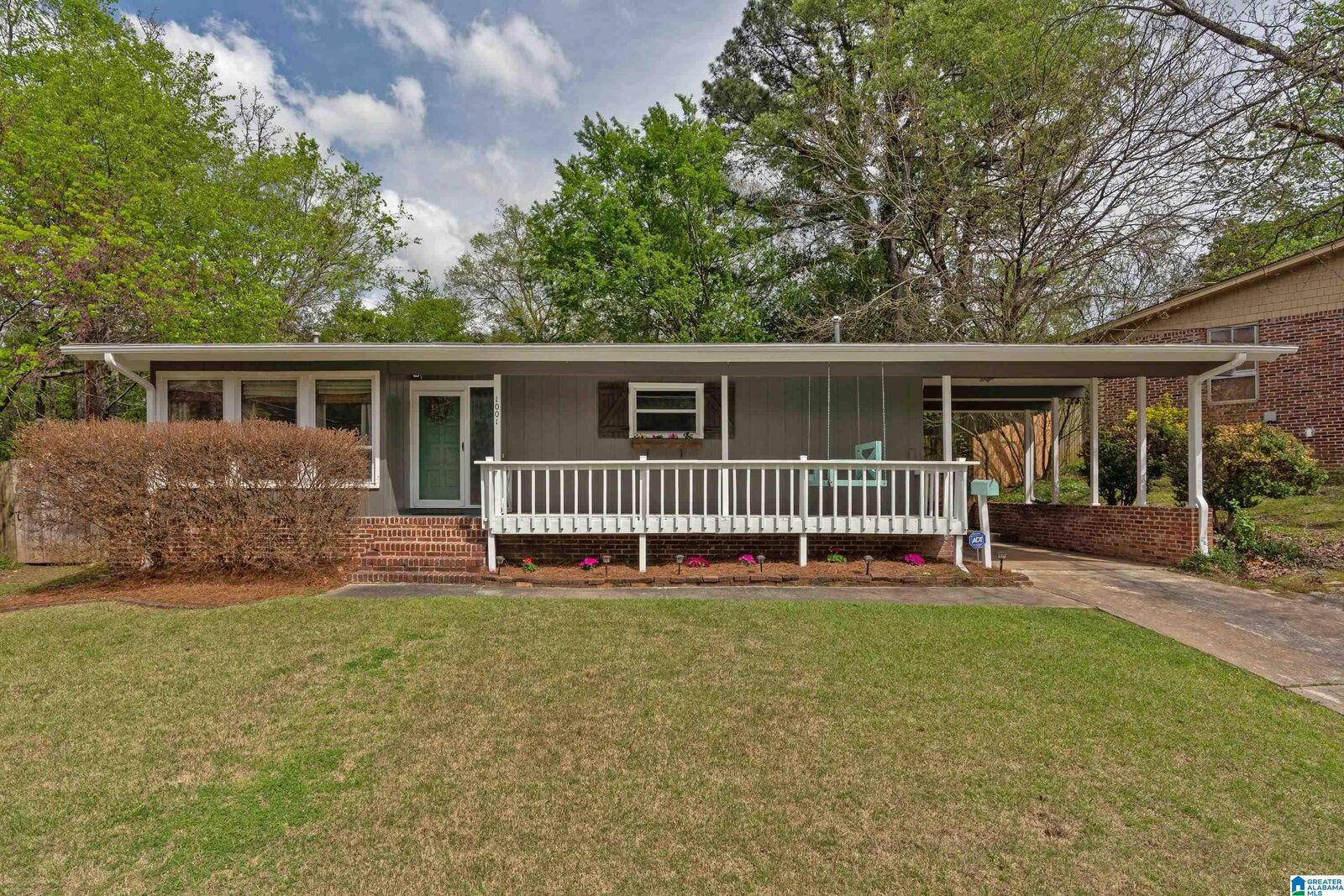 Property Photo: 1001 53rd Street AL 35222