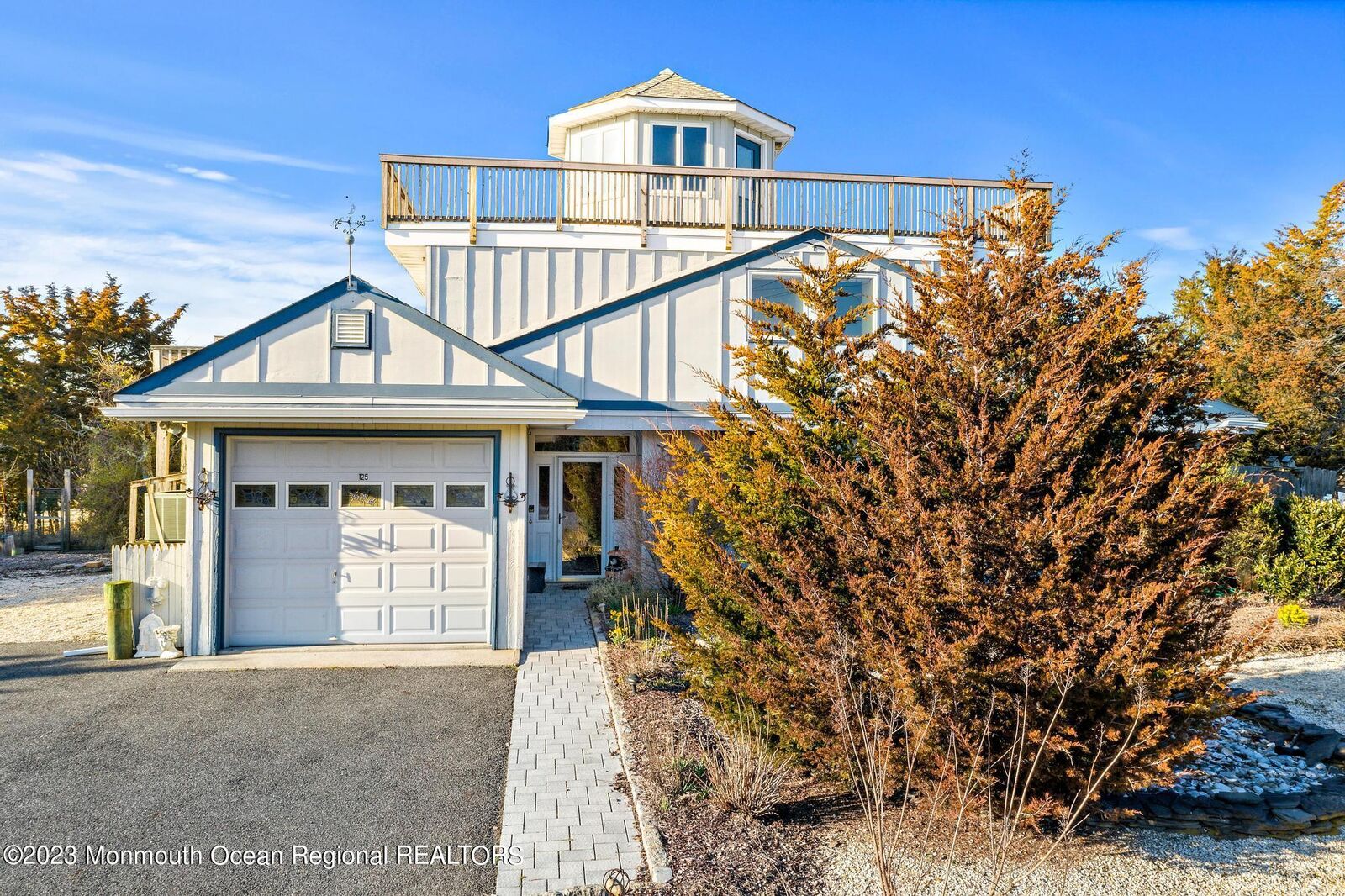 Property Photo:  125 Sea Meadow Lane  NJ 08087 