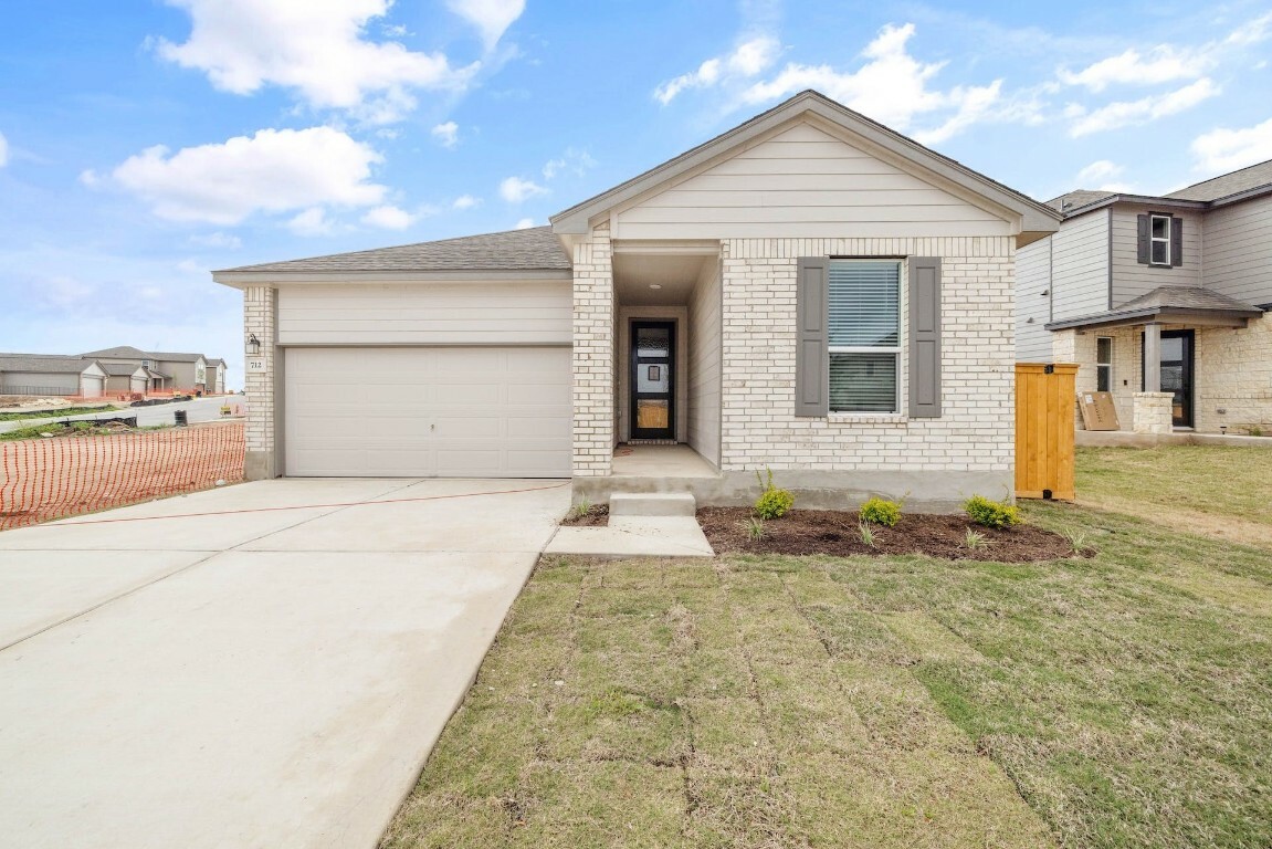 Property Photo: 712 Yellow Ribbon Trail TX 76537