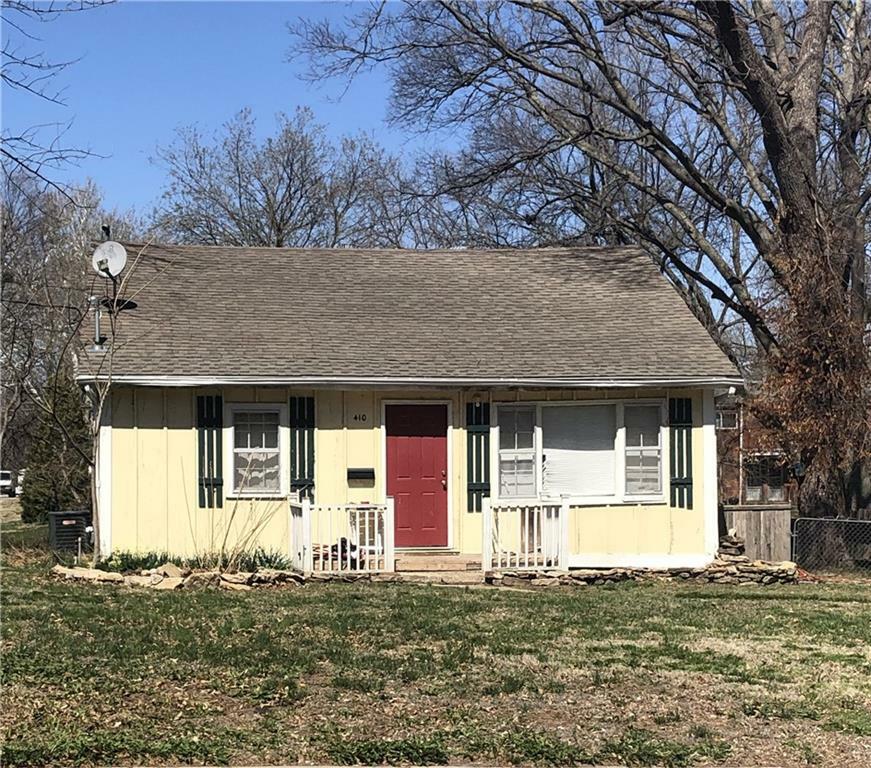 Property Photo:  410 E Cedar Street  KS 66061 