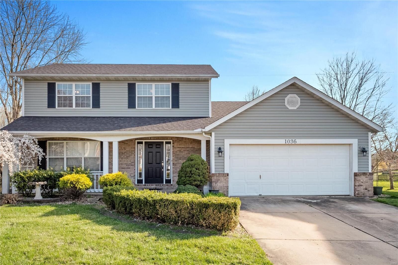 Property Photo: 1036 Meadows Court IL 62062