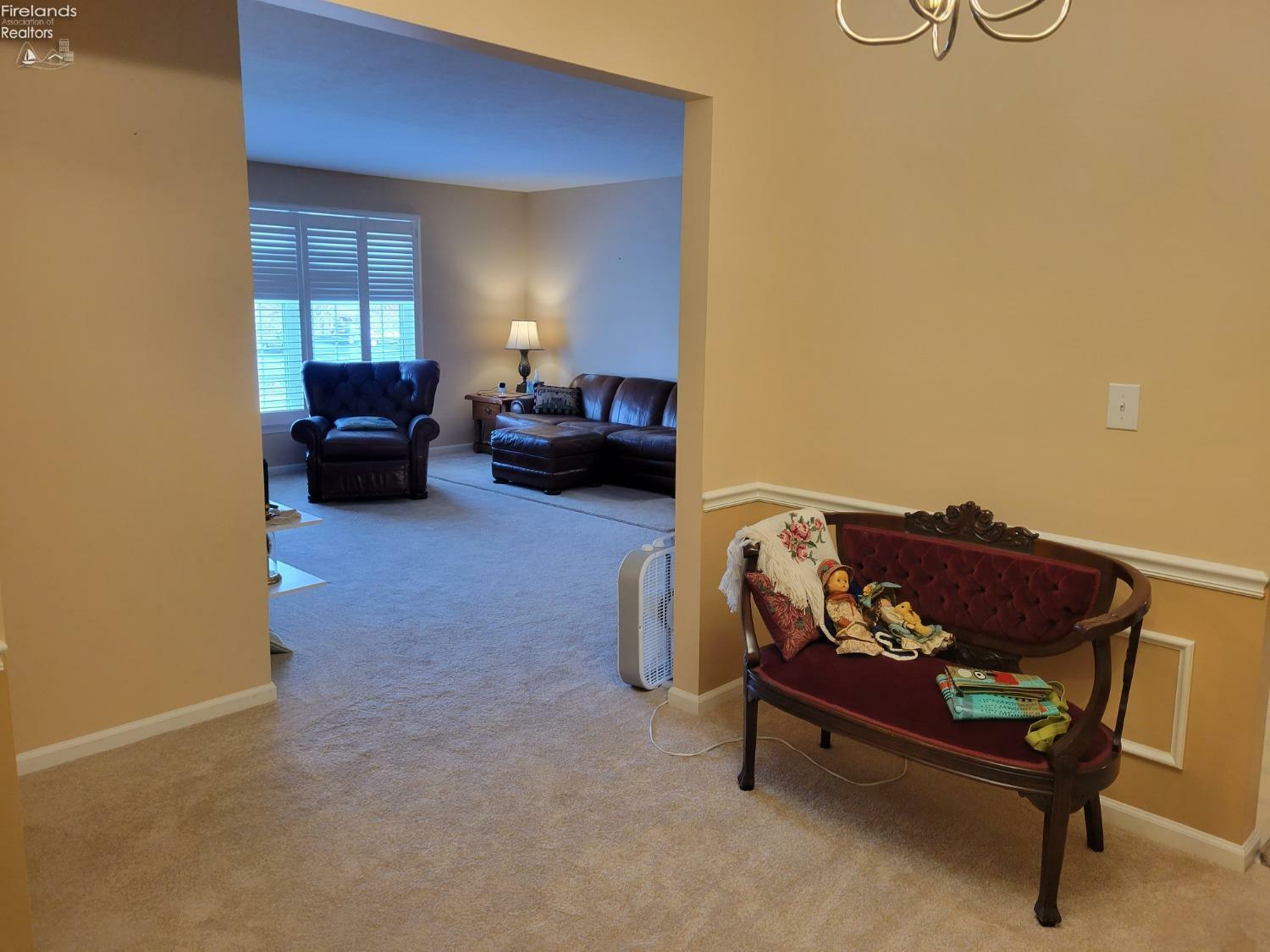 Property Photo:  4704 Venice Heights Boulevard 213  OH 44870 