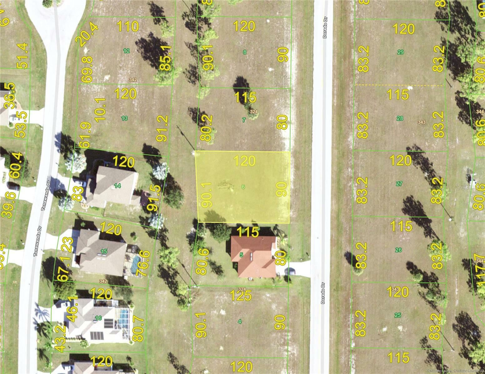 Property Photo: 25483 Doredo Drive FL 33955