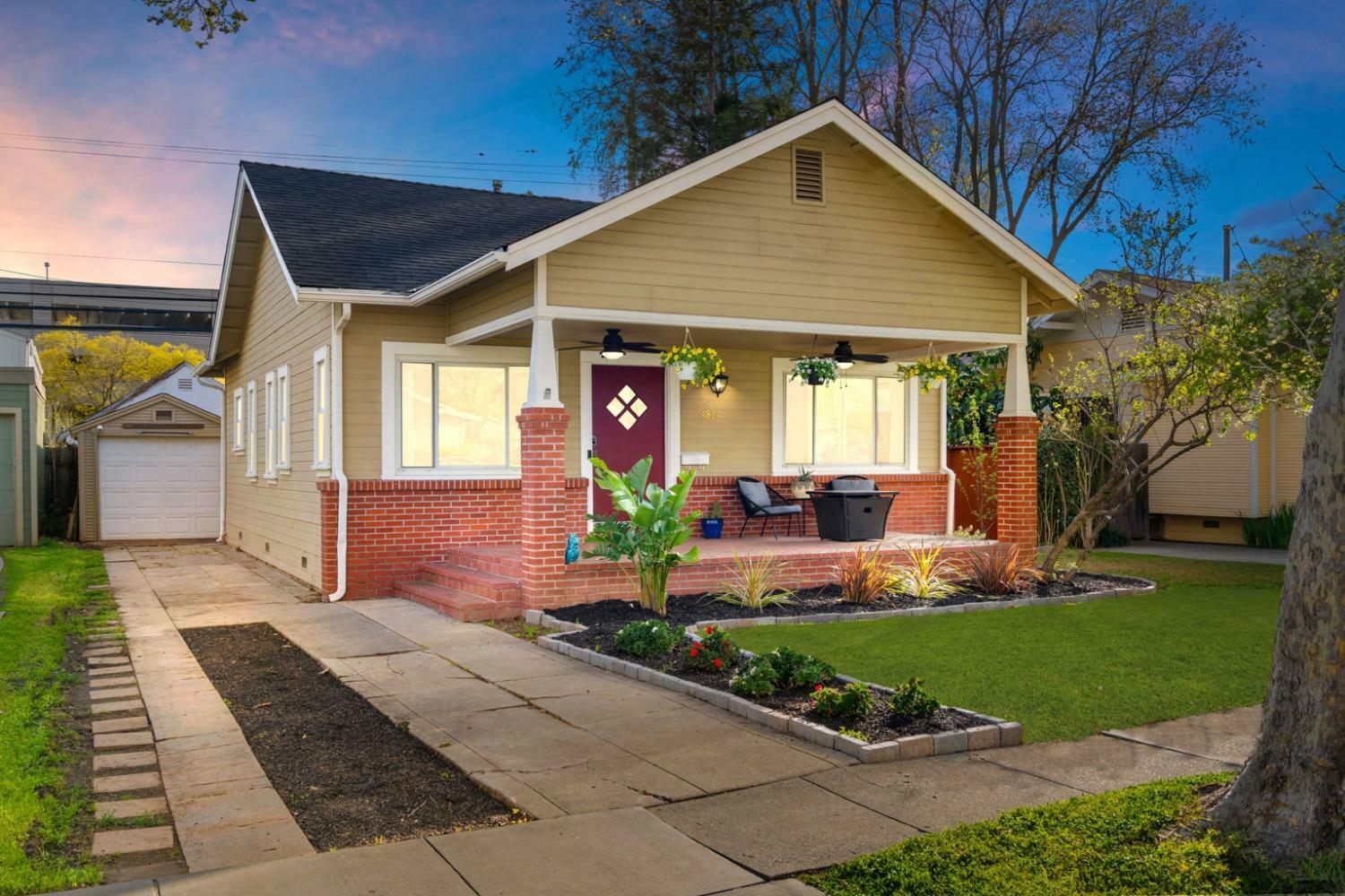 Property Photo:  4824 U Street  CA 95817 