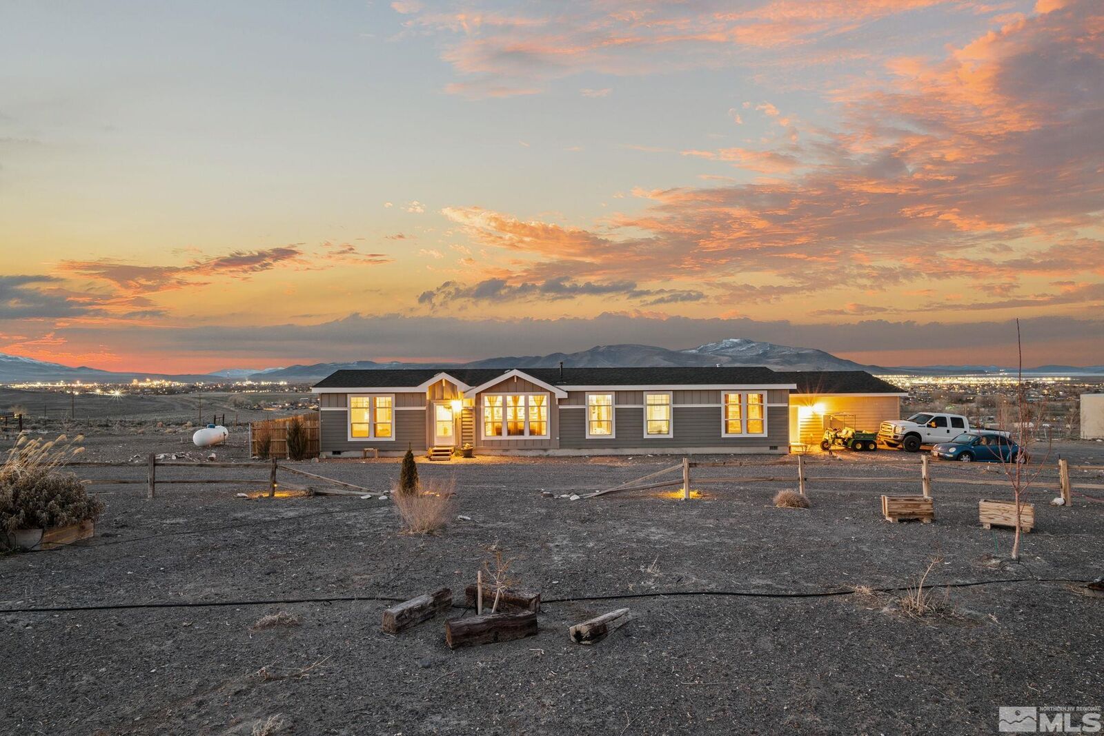 Property Photo:  910 Desert Shadows Lane  NV 89408 