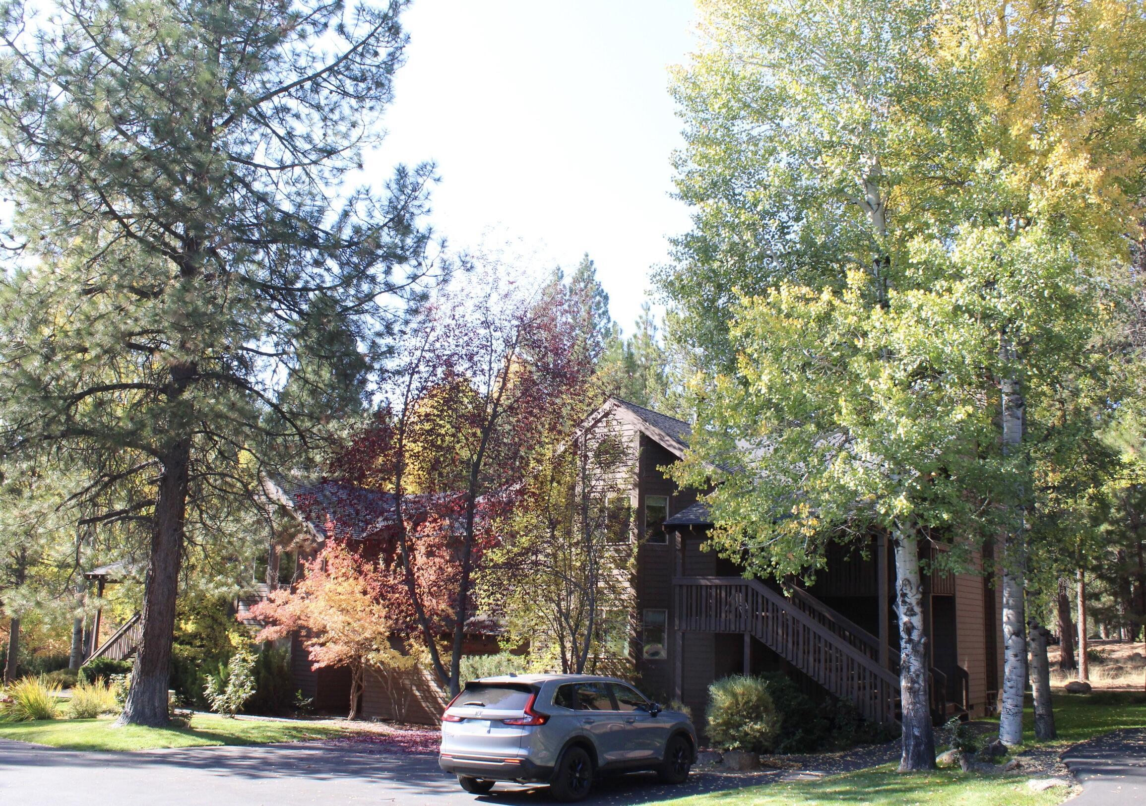 57357 Beaver Ridge Loop 22B1  Sunriver OR 97707 photo