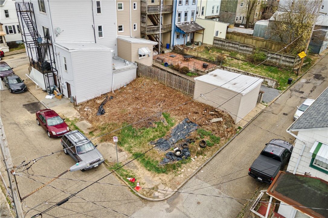 Property Photo:  3212 Downing Street  PA 15219