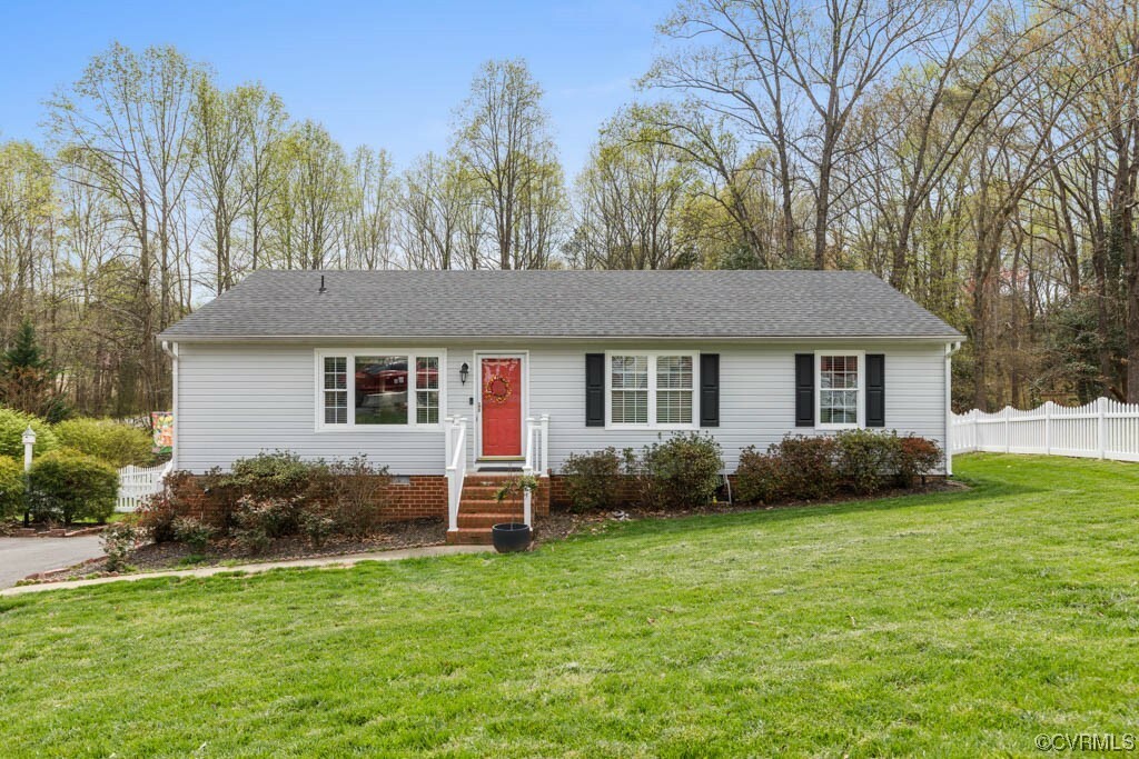 Property Photo:  7257 Cornfield Court  VA 23111 