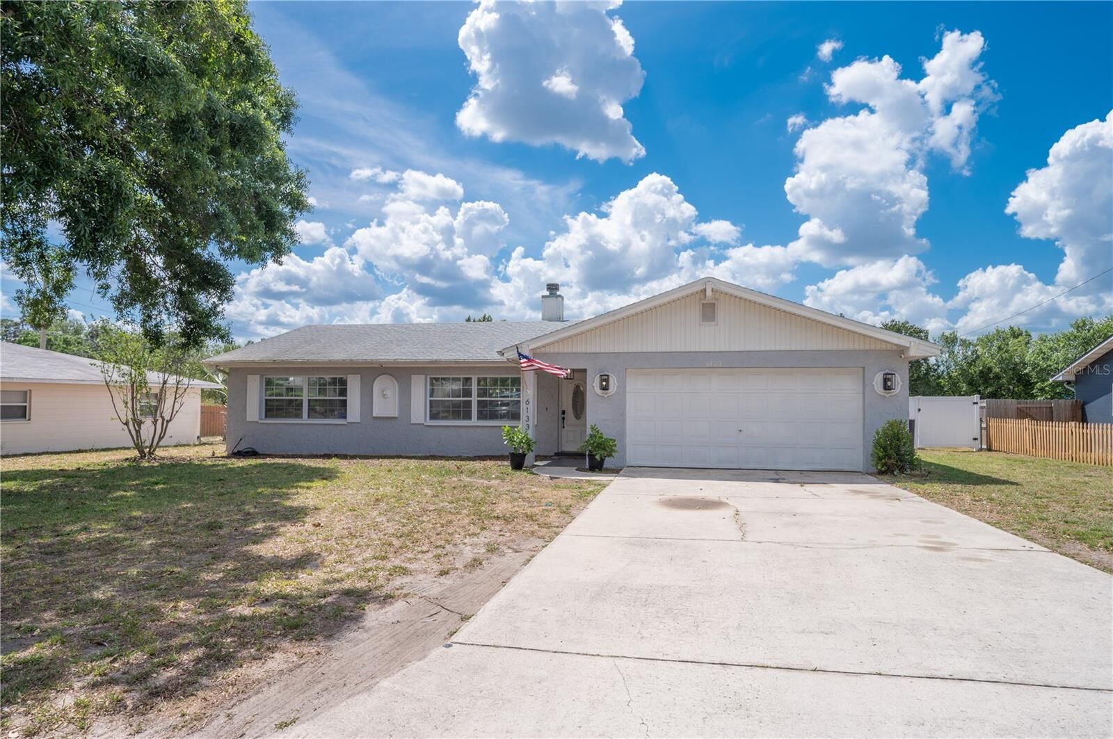 Property Photo:  6133 Donegal E  FL 33813 