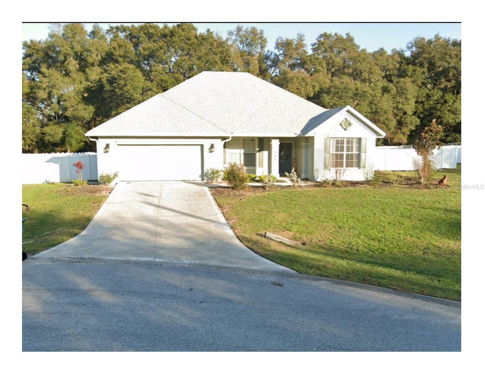 Property Photo:  206 Brookstone Lane  FL 34731 