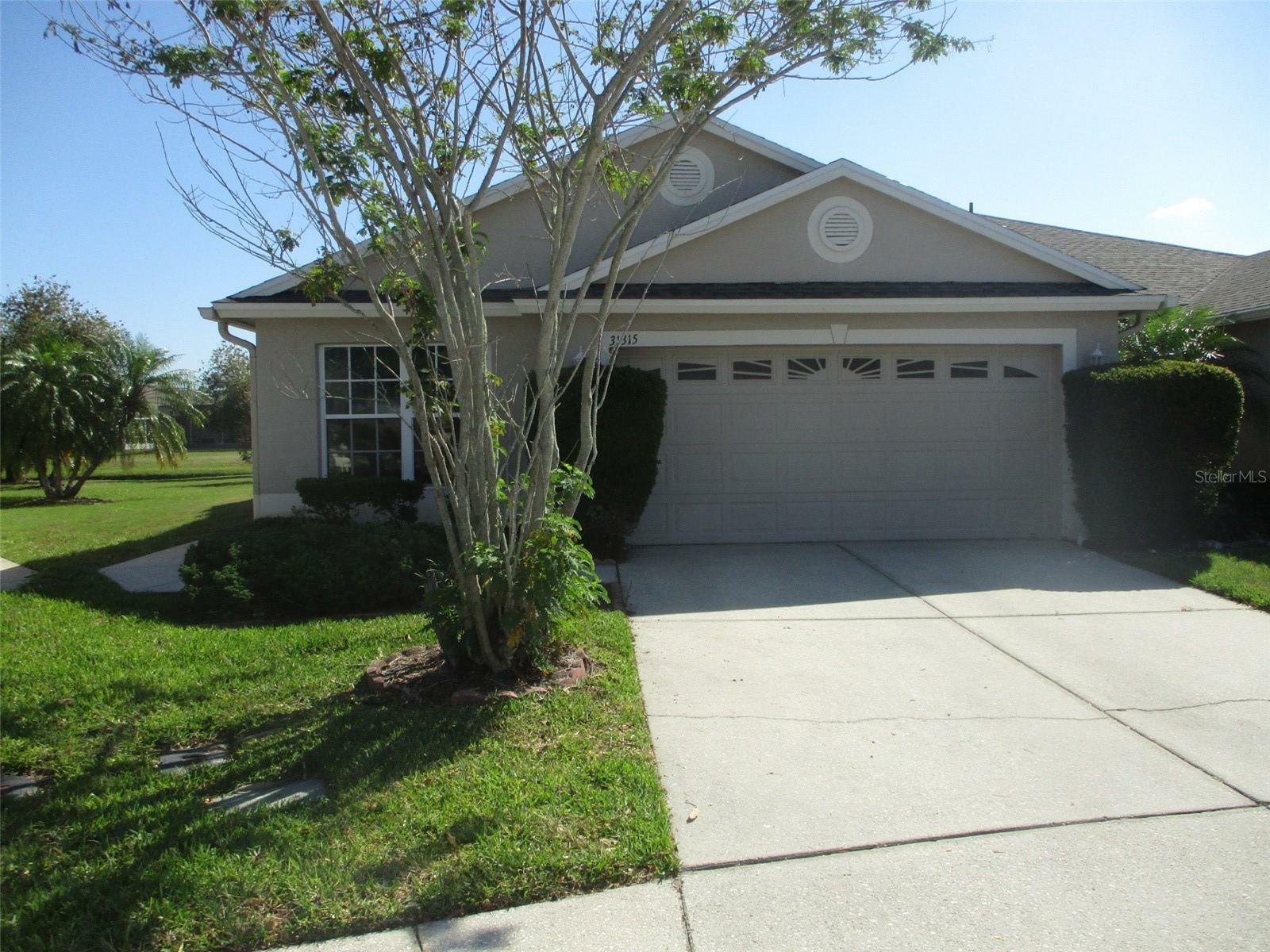 Property Photo:  31315 Shaker Circle  FL 33543 