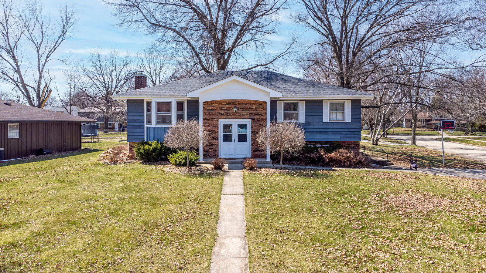 Property Photo:  1803 Oslo Drive  IL 61108 