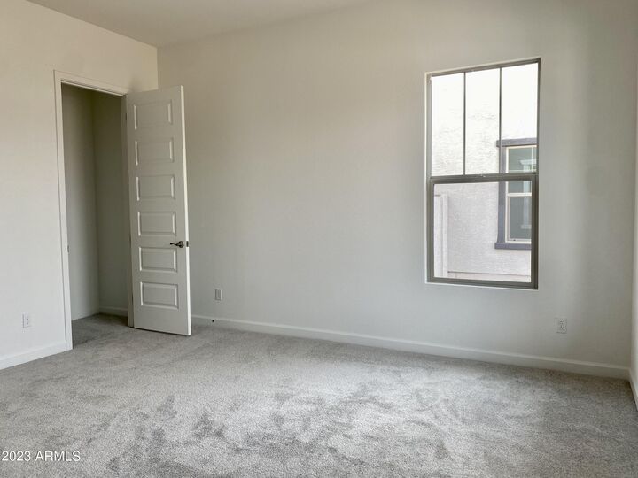 Property Photo:  22625 E Roundup Way  AZ 85142 