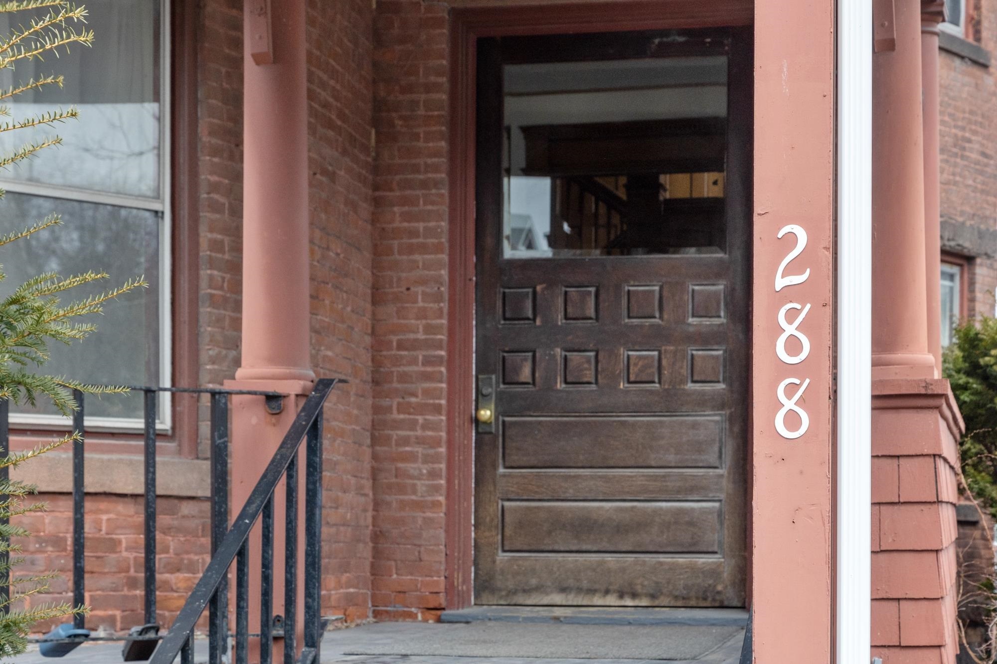 Property Photo: 288 Main Street A5 VT 05401