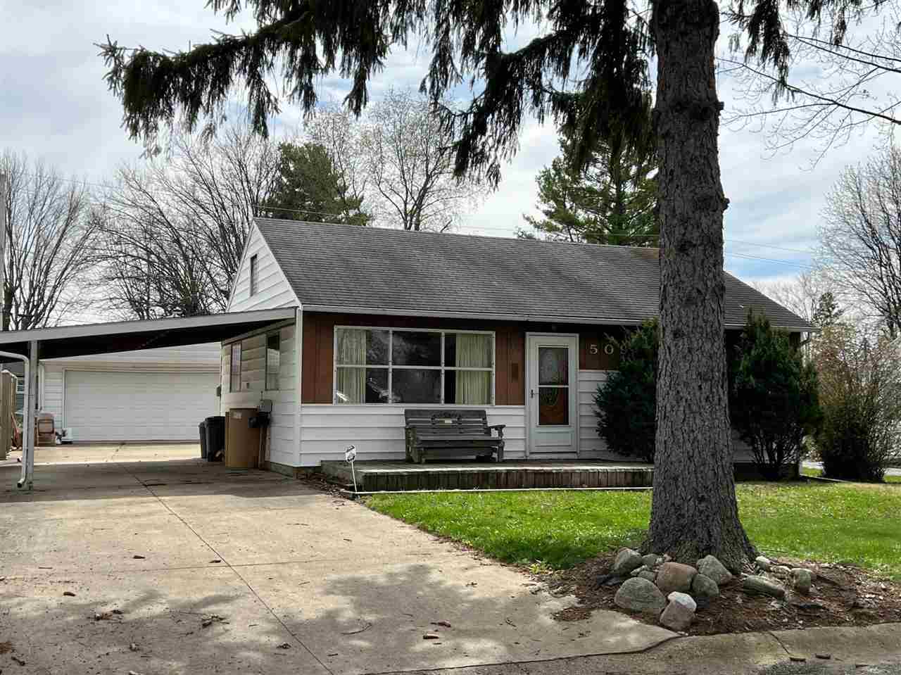 Property Photo:  509 W Sycamore Street  IN 47330 