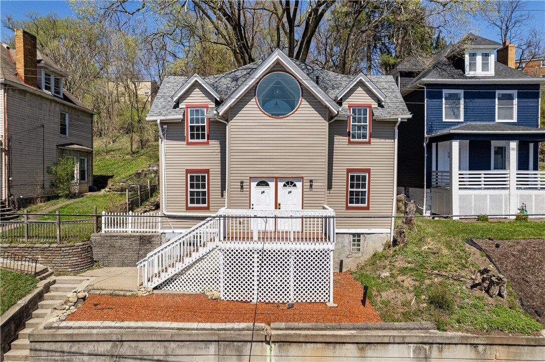 Property Photo:  24 Fountain  PA 15205 