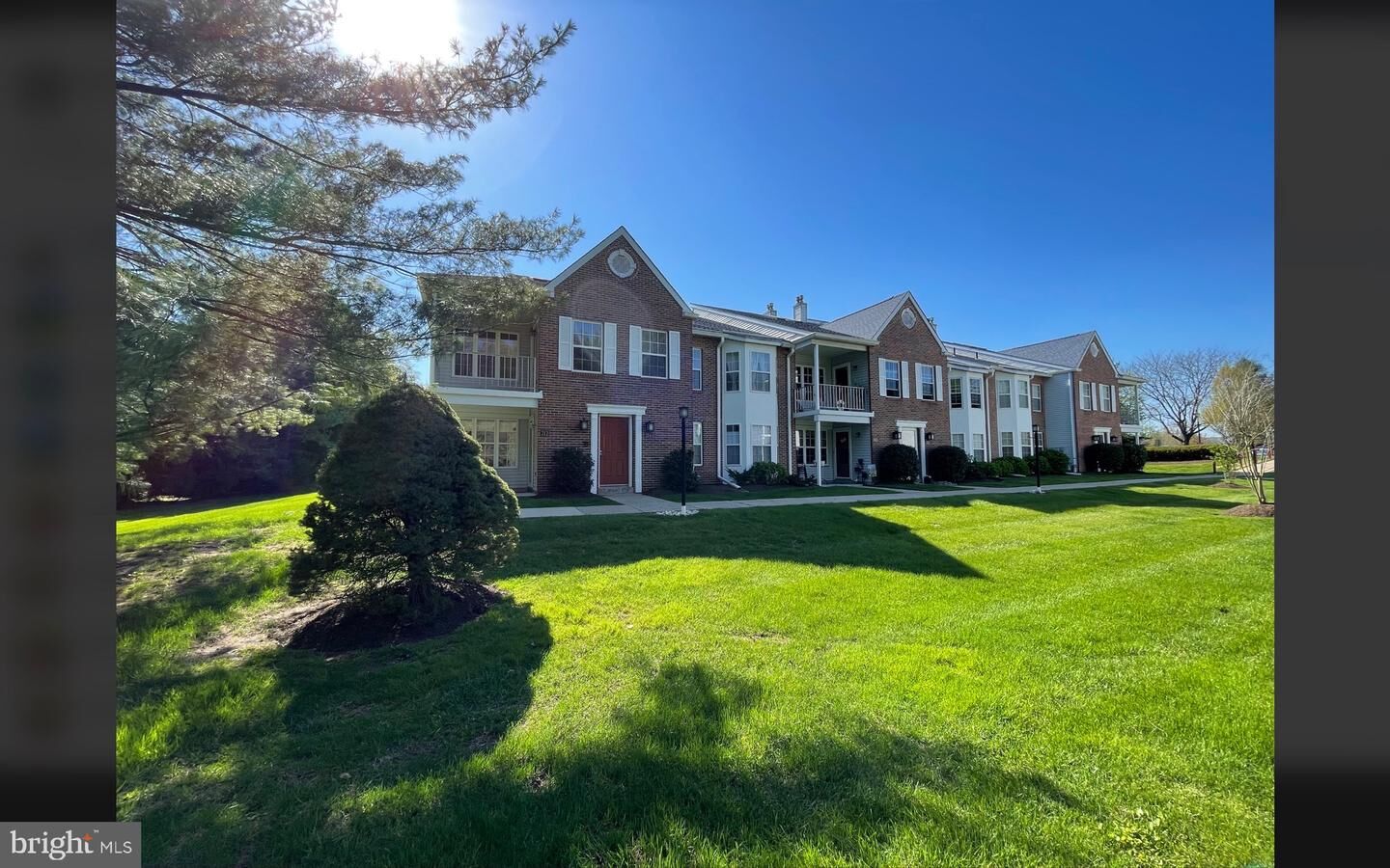 Property Photo:  214 Fountain Farm Lane  PA 18940 