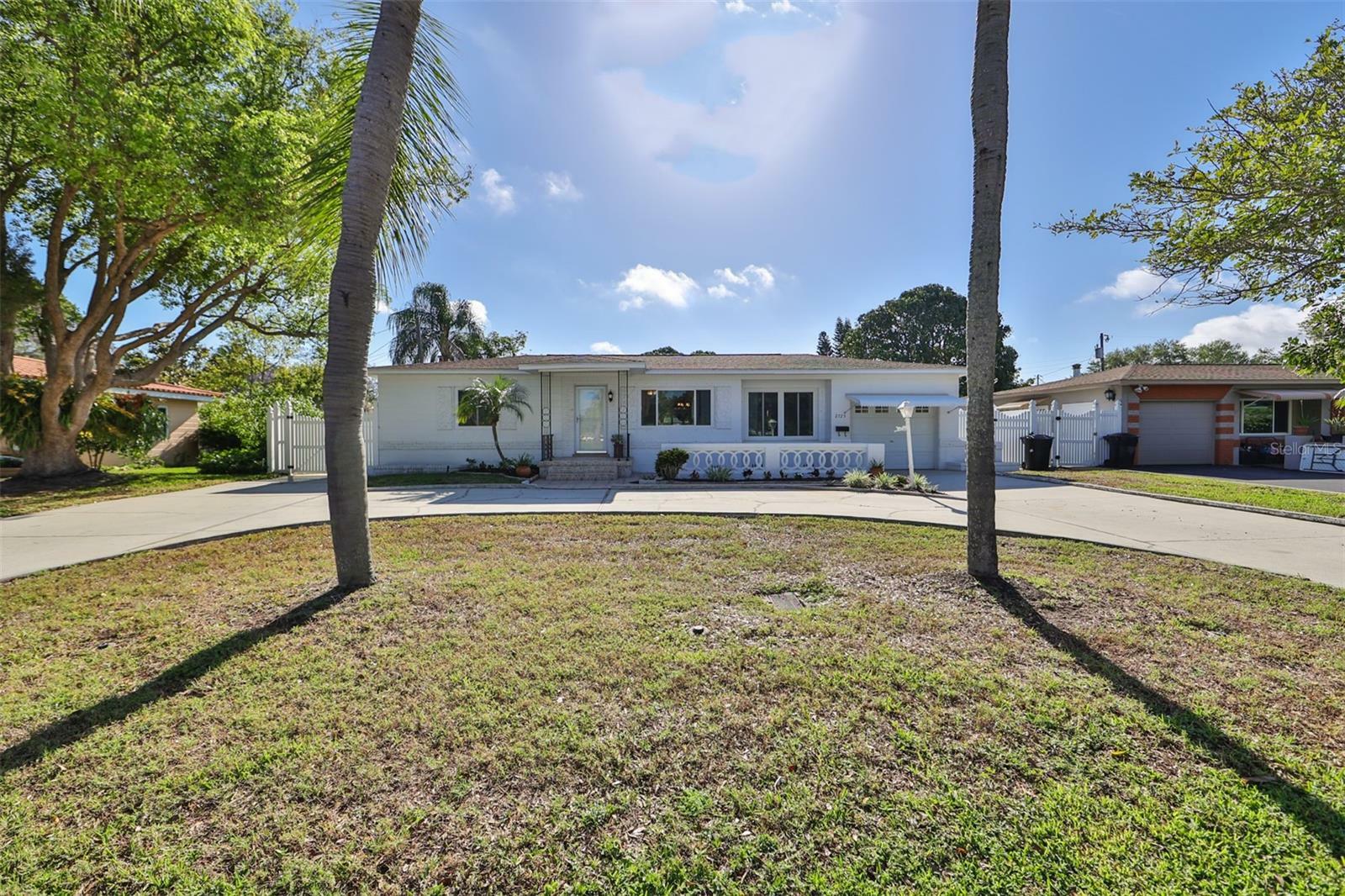 Property Photo:  2725 44th Street N  FL 33713 