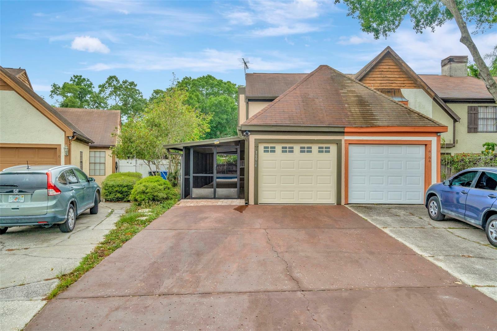 Property Photo:  16064 Dawnview Drive  FL 33624 