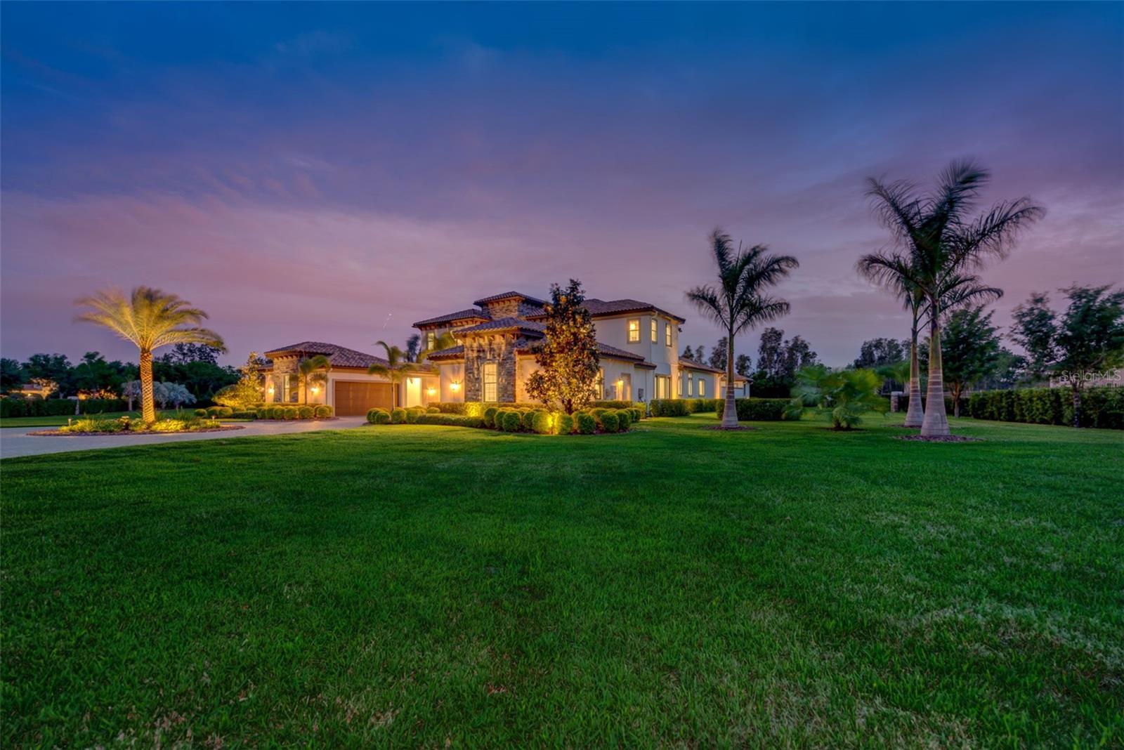 Property Photo: 17302 Ballmont Park Drive FL 33556