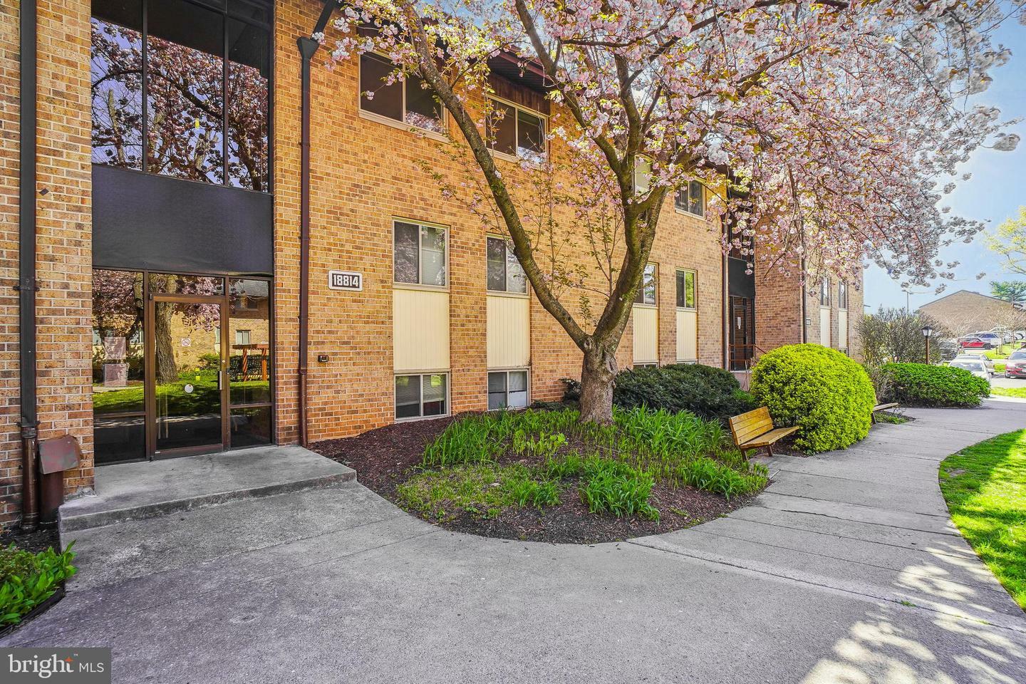 Property Photo: 18814 Walkers Choice 6 MD 20886