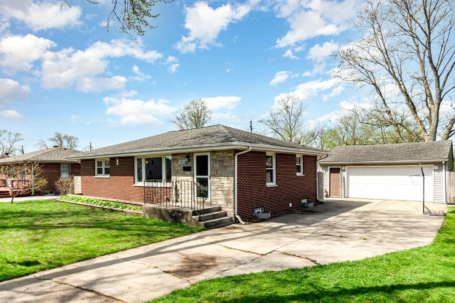 Property Photo: 1022 N Jay Street IN 46319