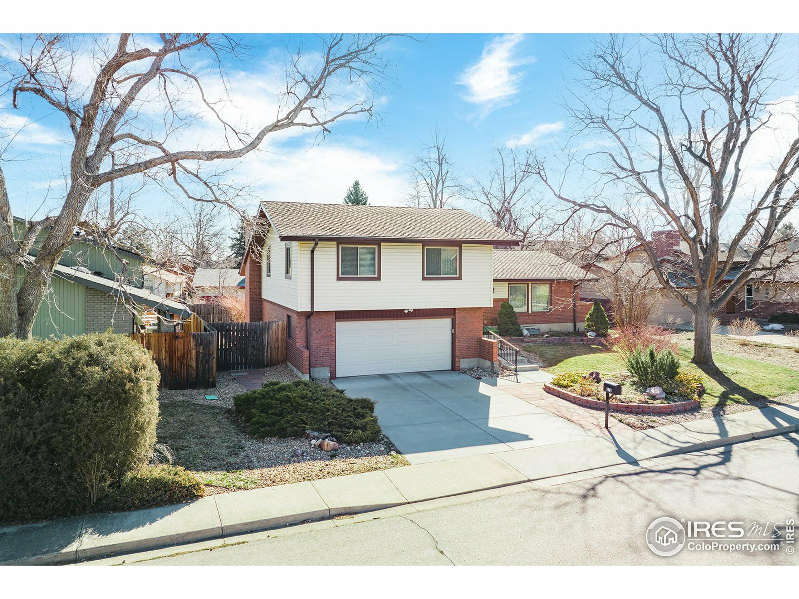 572 Blackhawk Rd  Boulder CO 80303 photo