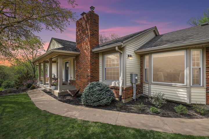 2305 Manor Lake Court  Chesterfield MO 63017 photo
