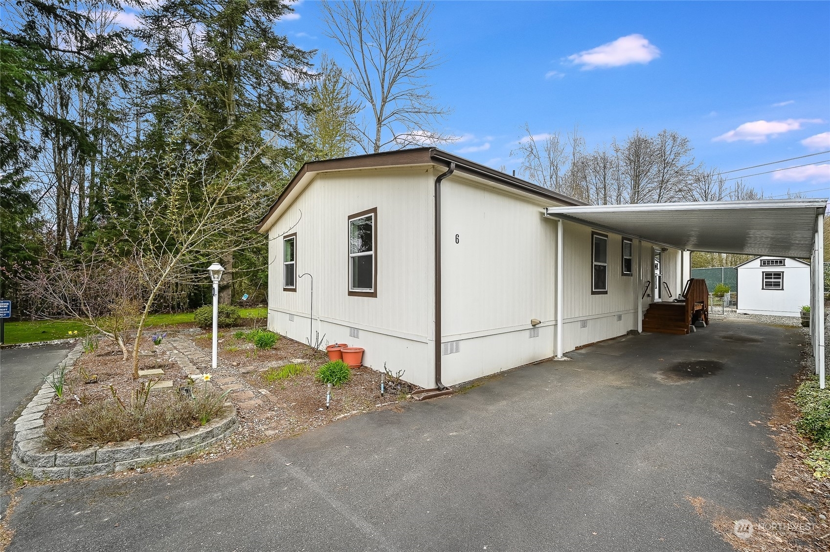 Property Photo: 2200 196th Street SE 6 WA 98012