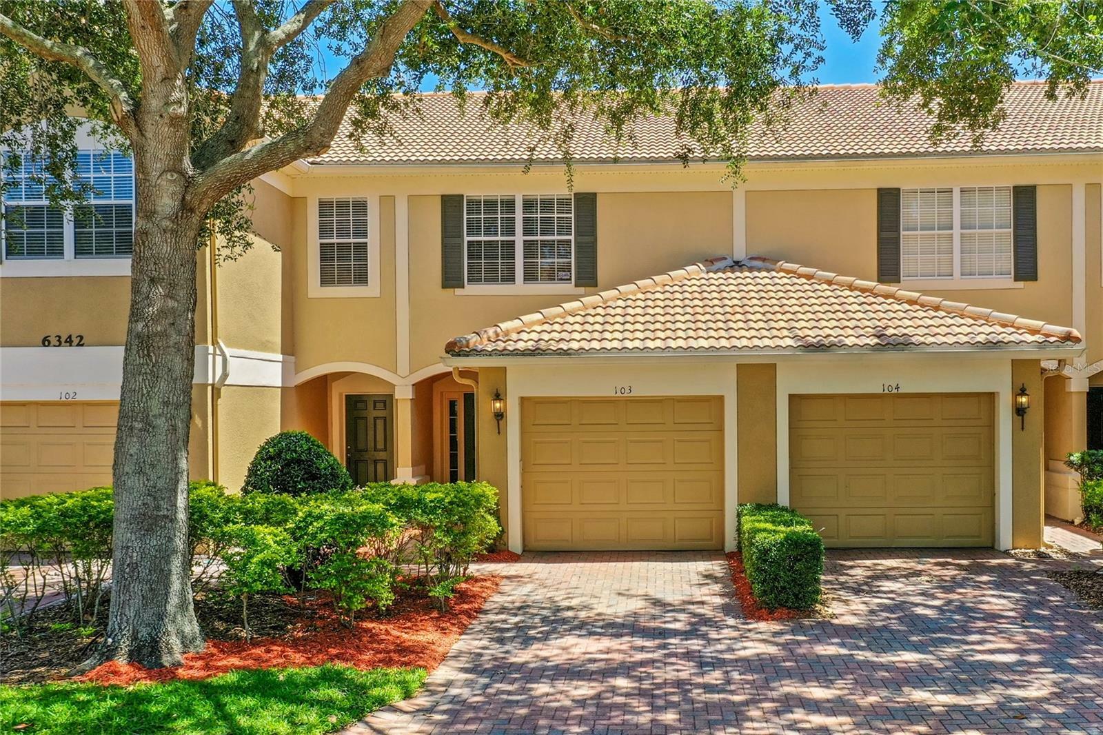 Property Photo:  6342 Daysbrook Drive 103  FL 32835 