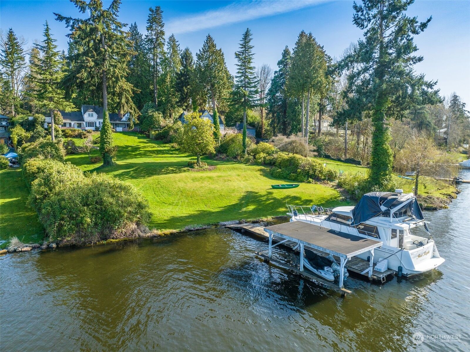 Property Photo:  16433 Inglewood Road NE  WA 98028 