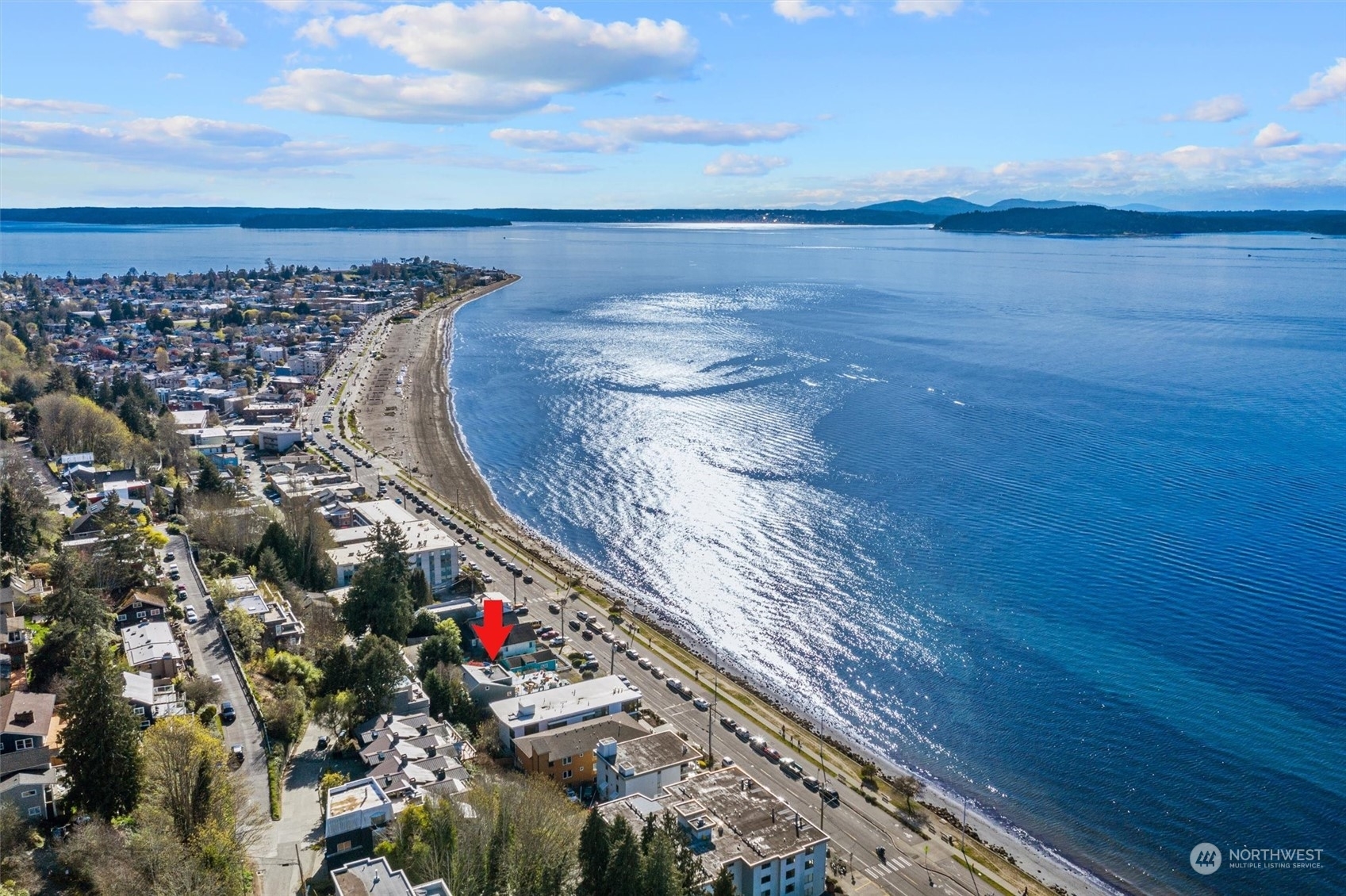 Property Photo:  2122 Alki Avenue SW 400  WA 98116 