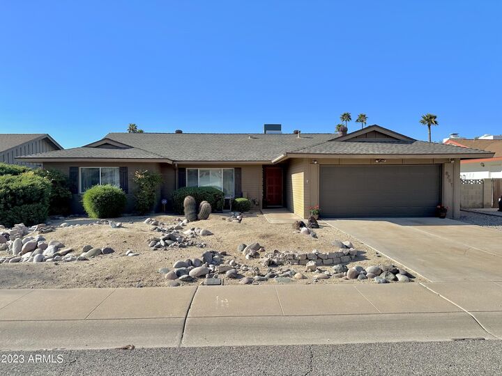 Property Photo: 8207 E Valley View Road AZ 85250