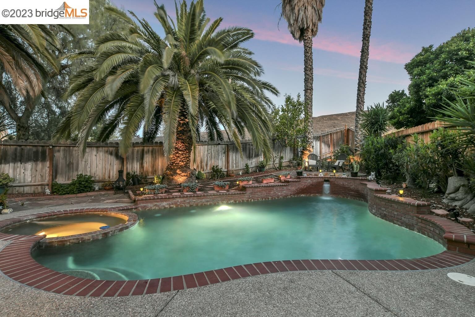 Property Photo: 2956 Morro Dr CA 94531