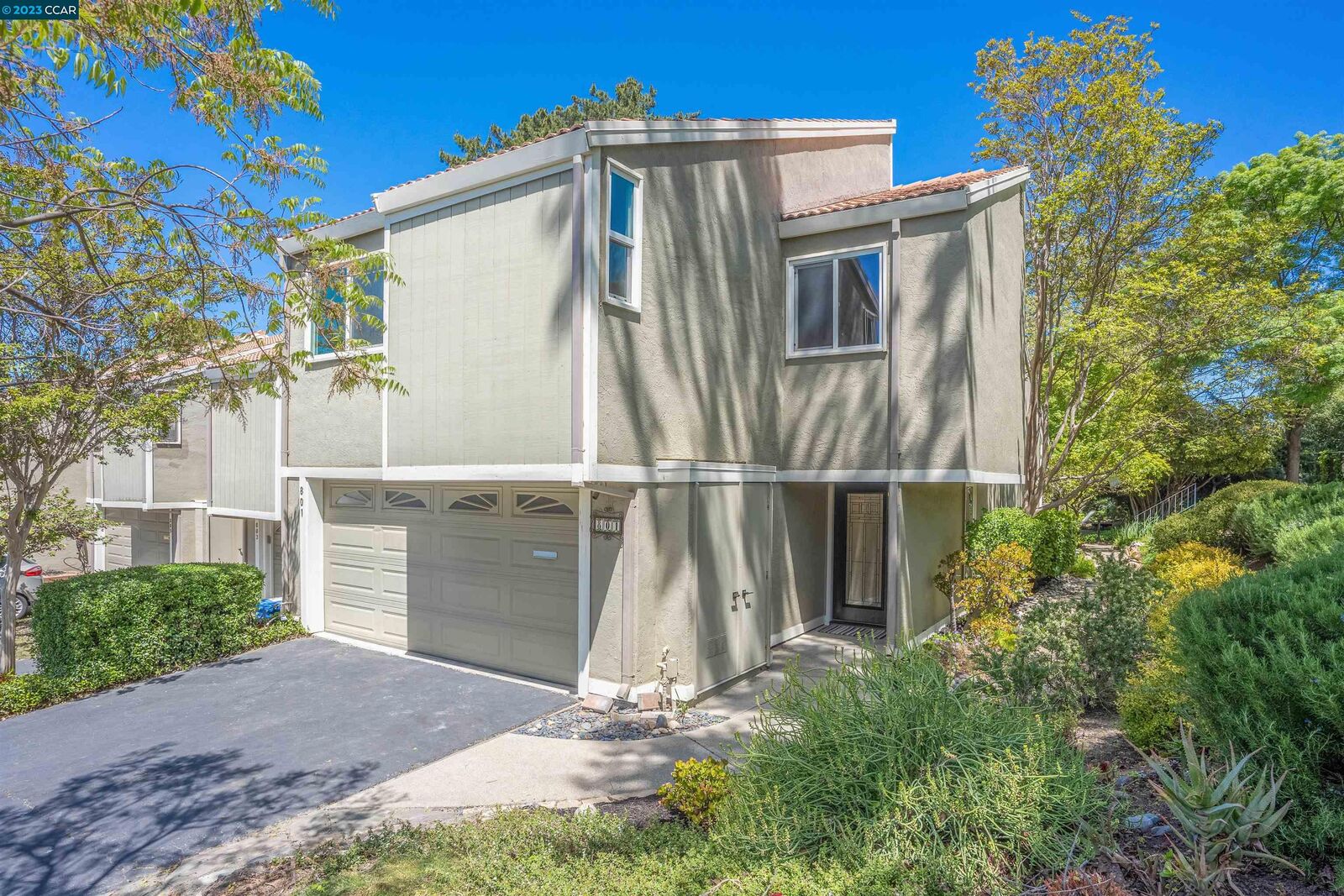 Property Photo:  801 Tampico  CA 94598 