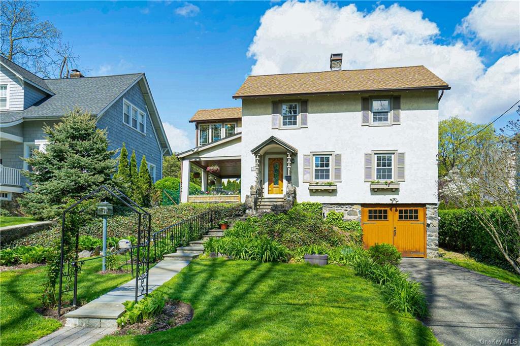 Property Photo:  740 Forest Avenue  NY 10538 