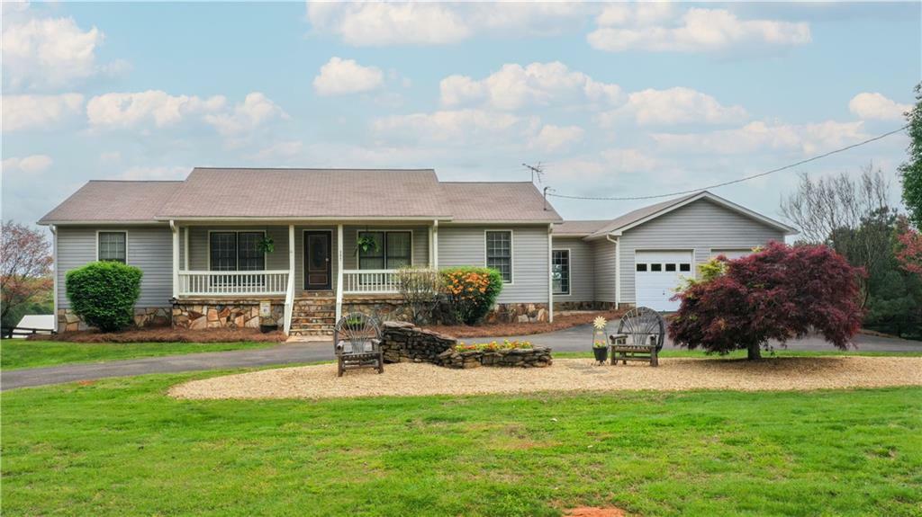 Property Photo: 287 Old Mill White Road GA 30143