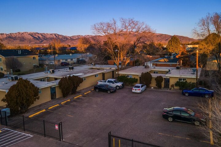 1100 Palomas Drive SE  Albuquerque NM 87108 photo