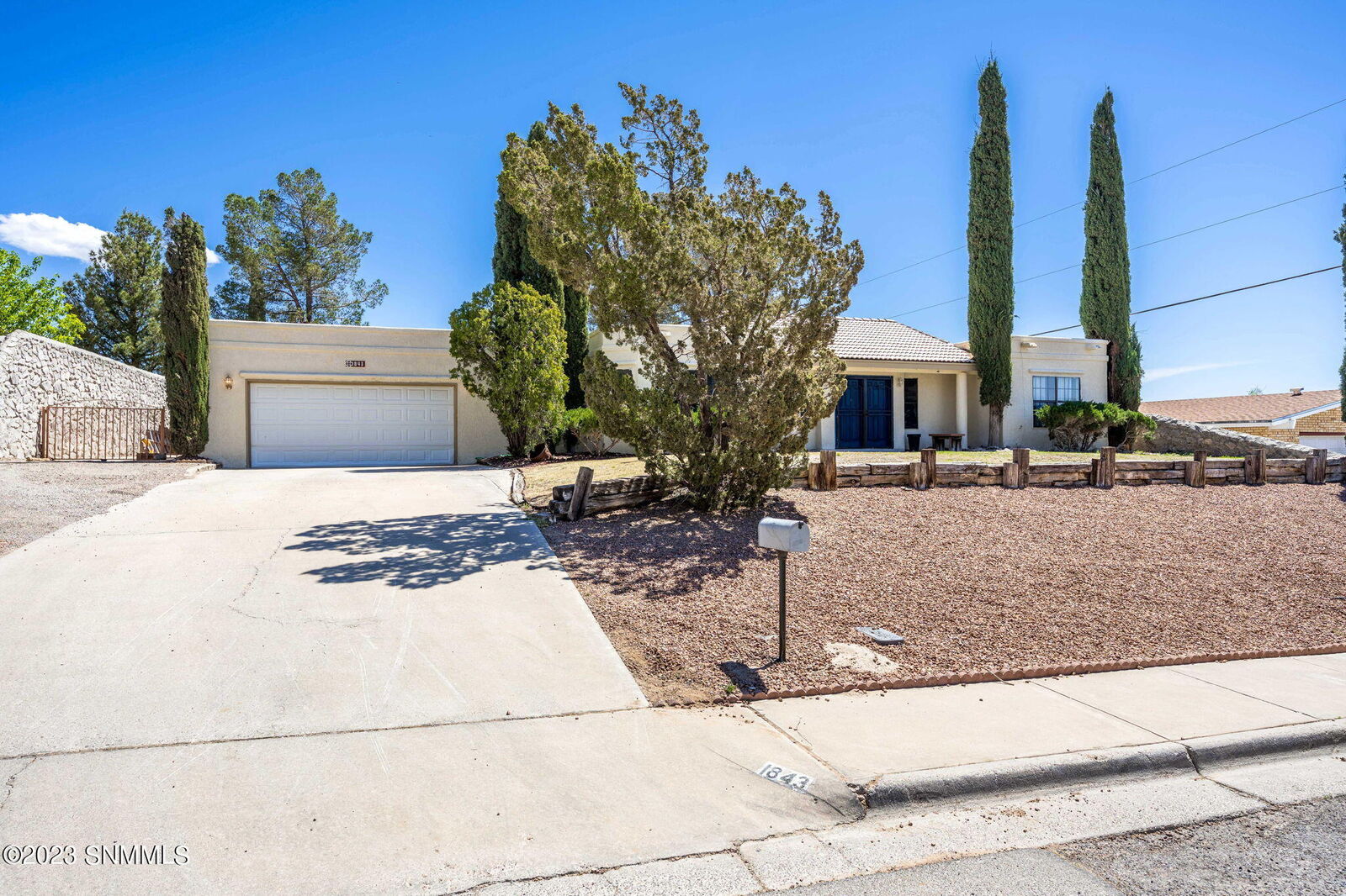 Property Photo:  1843 Regal Ridge Street  NM 88011 