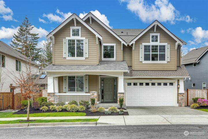 Property Photo: 1497 Elk Run Place SE WA 98045